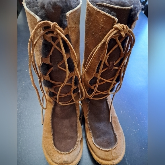 UGG Australia Whitley Brown/Chestnut Leather Boots - Picture 1 of 12